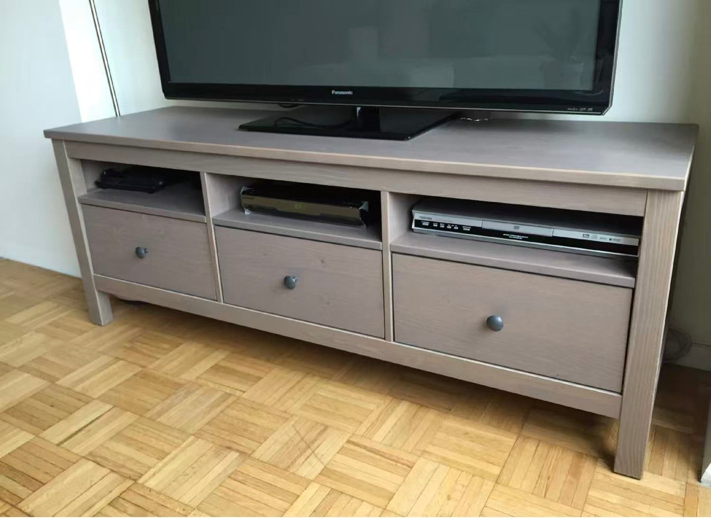 HEMNES Light Gray-Brown Solid Wood TV Stand – 3 Drawers