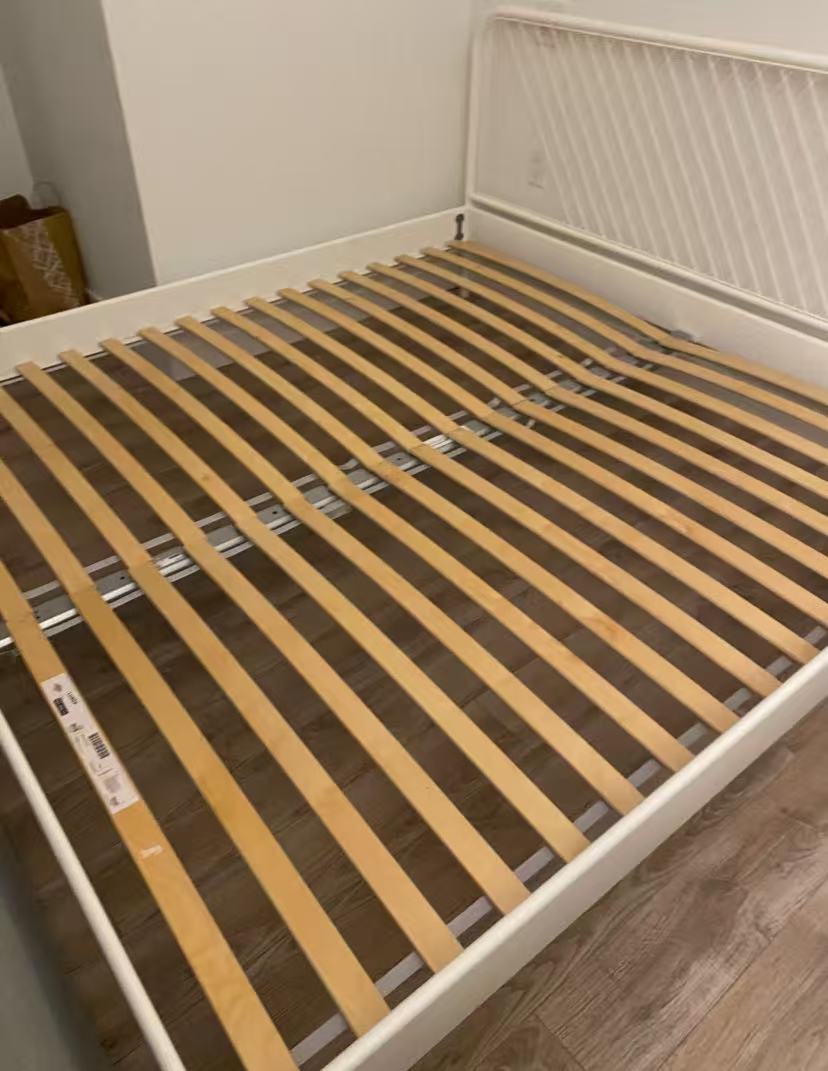NESTTUN White King Bed Frame
