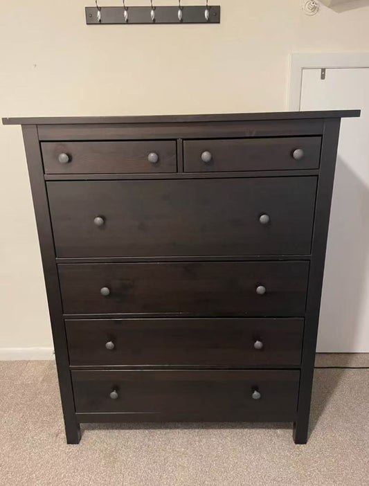 HEMNES Black 6-Drawer Dresser