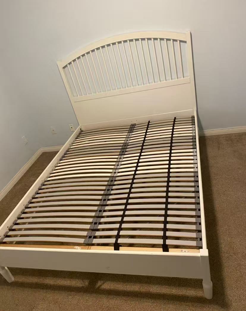 TYSSEDAL White Double Bed Frame