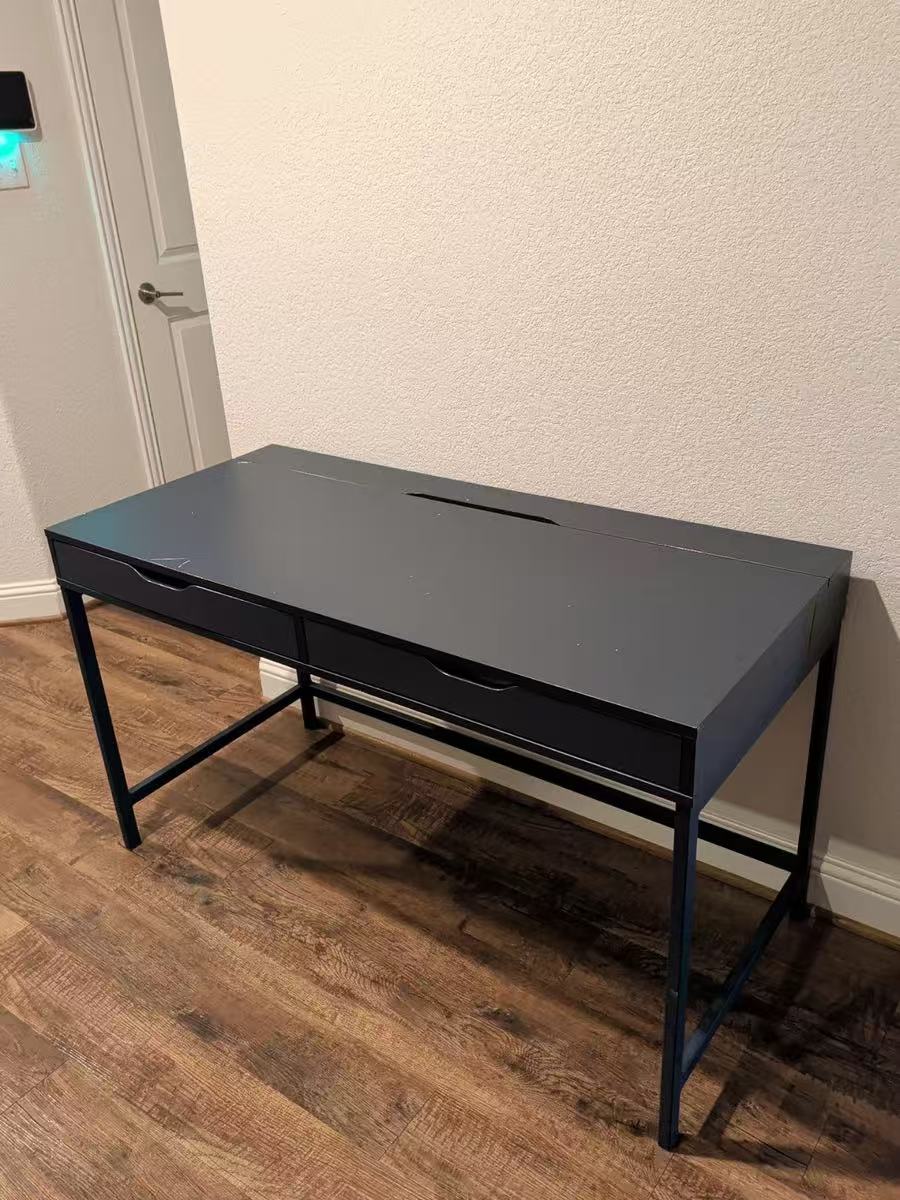 ALEX Desk – Multiple Colors