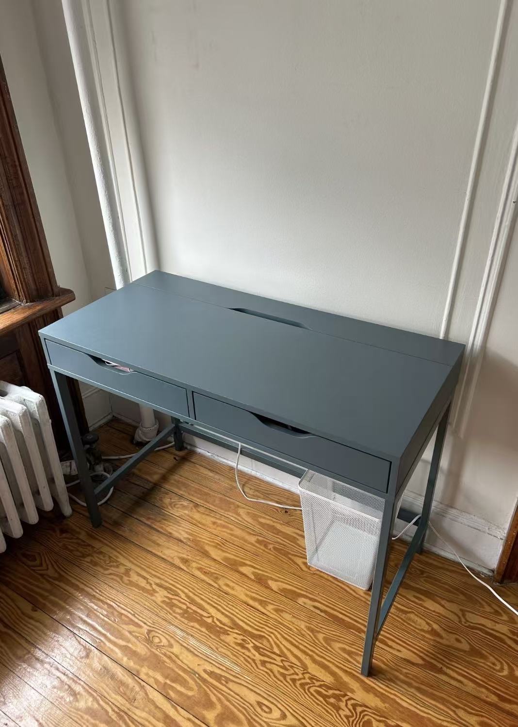 ALEX Desk – Multiple Colors