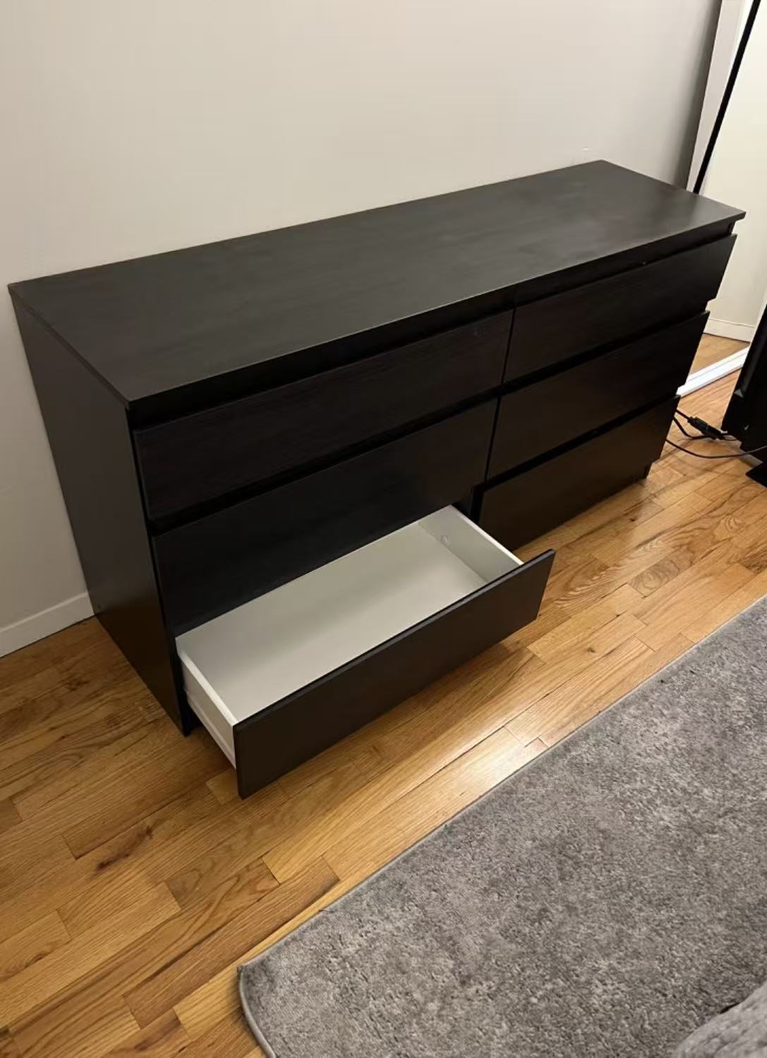 MALM 黑色六抽屉斗柜