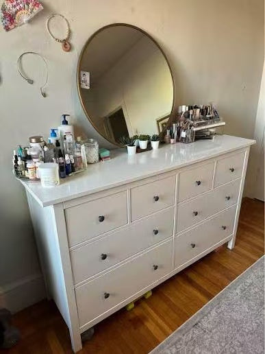 HEMNES 白色8抽屉斗柜