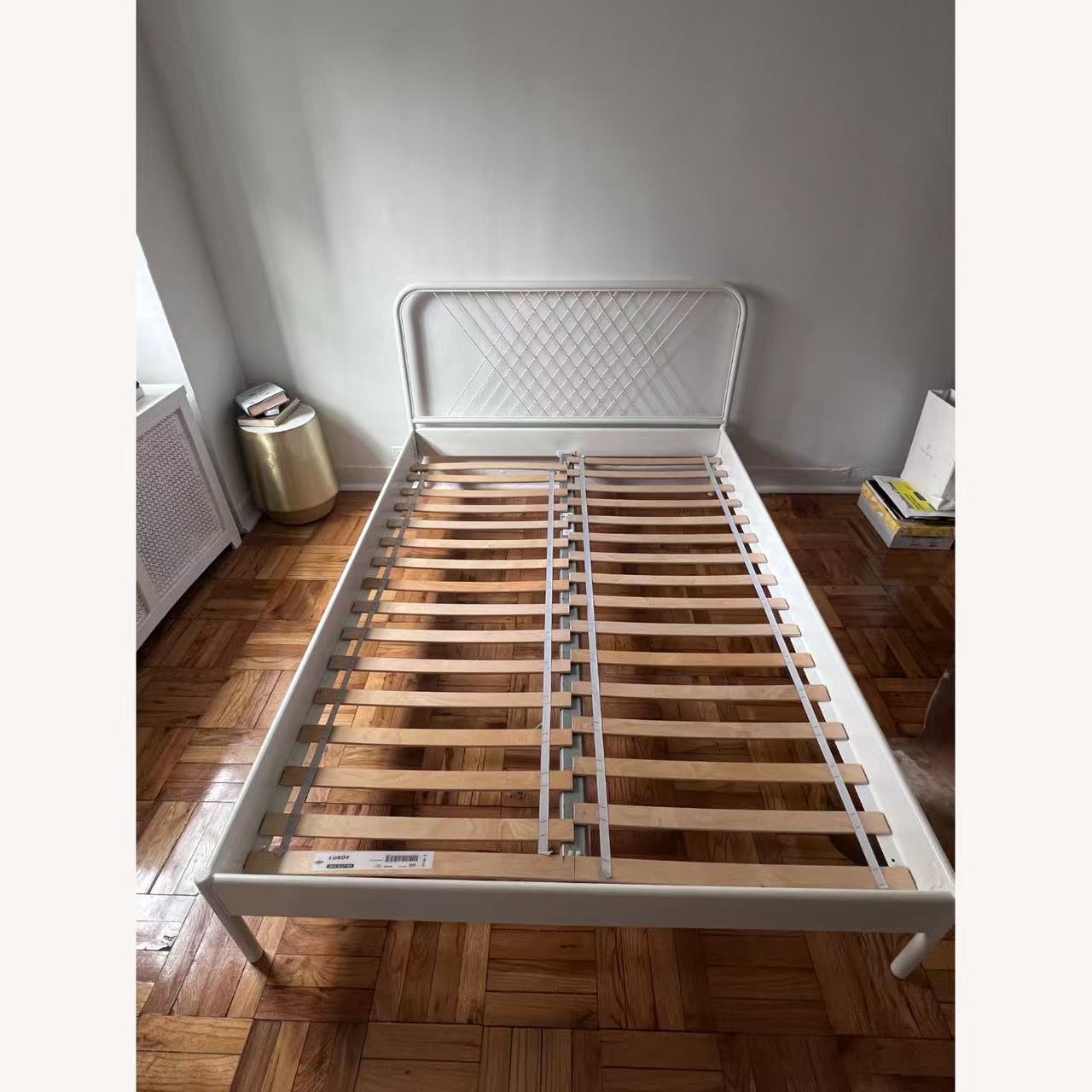 NESTTUN White Queen Bed Frame