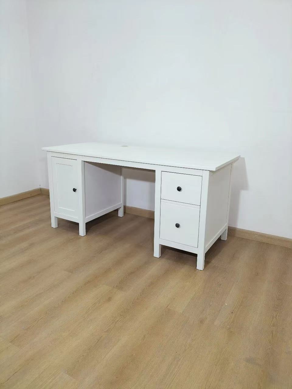 HEMNES Solid Wood Desk– Multiple Colors (Rental)