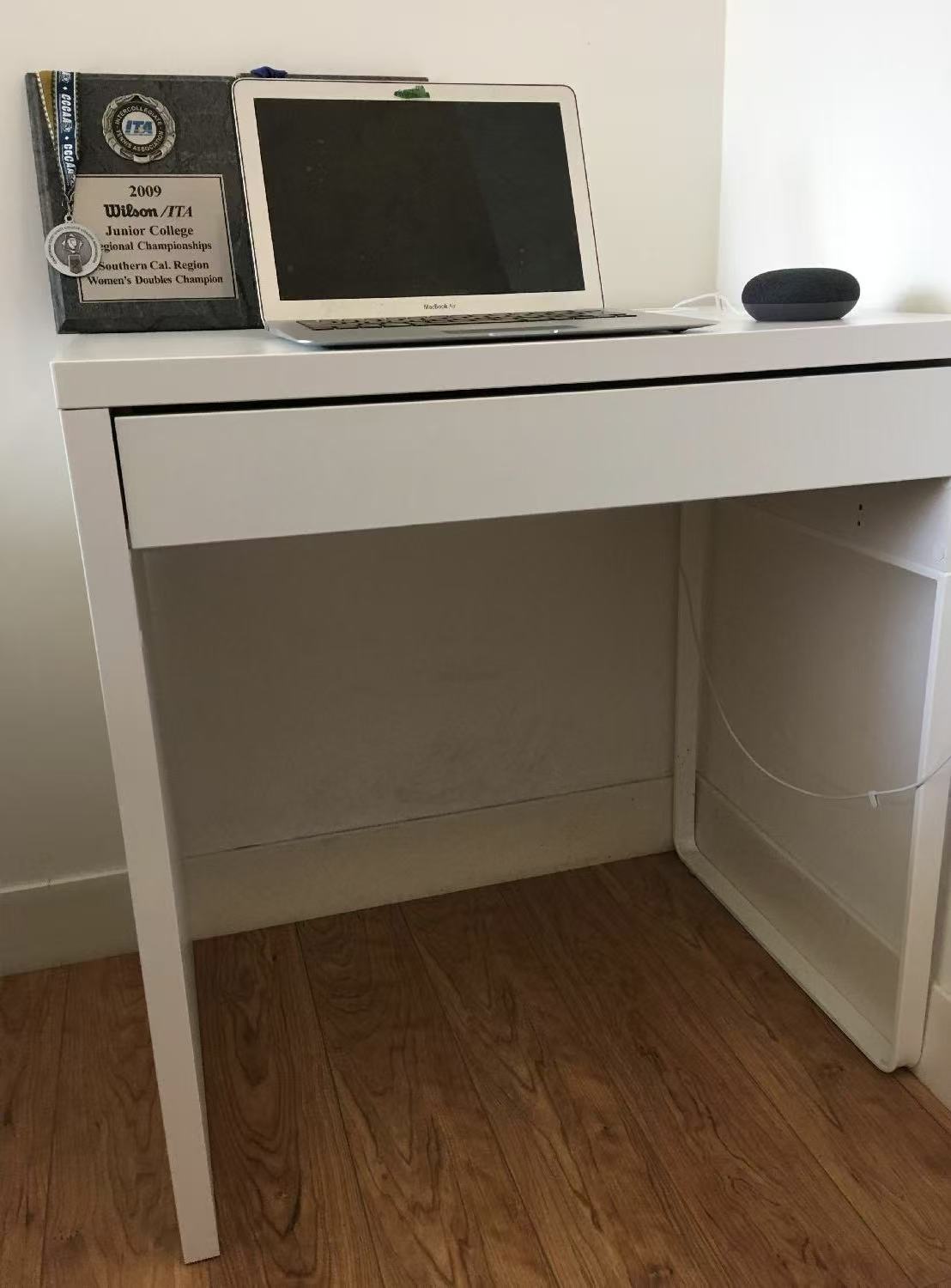 MICKE White Desk