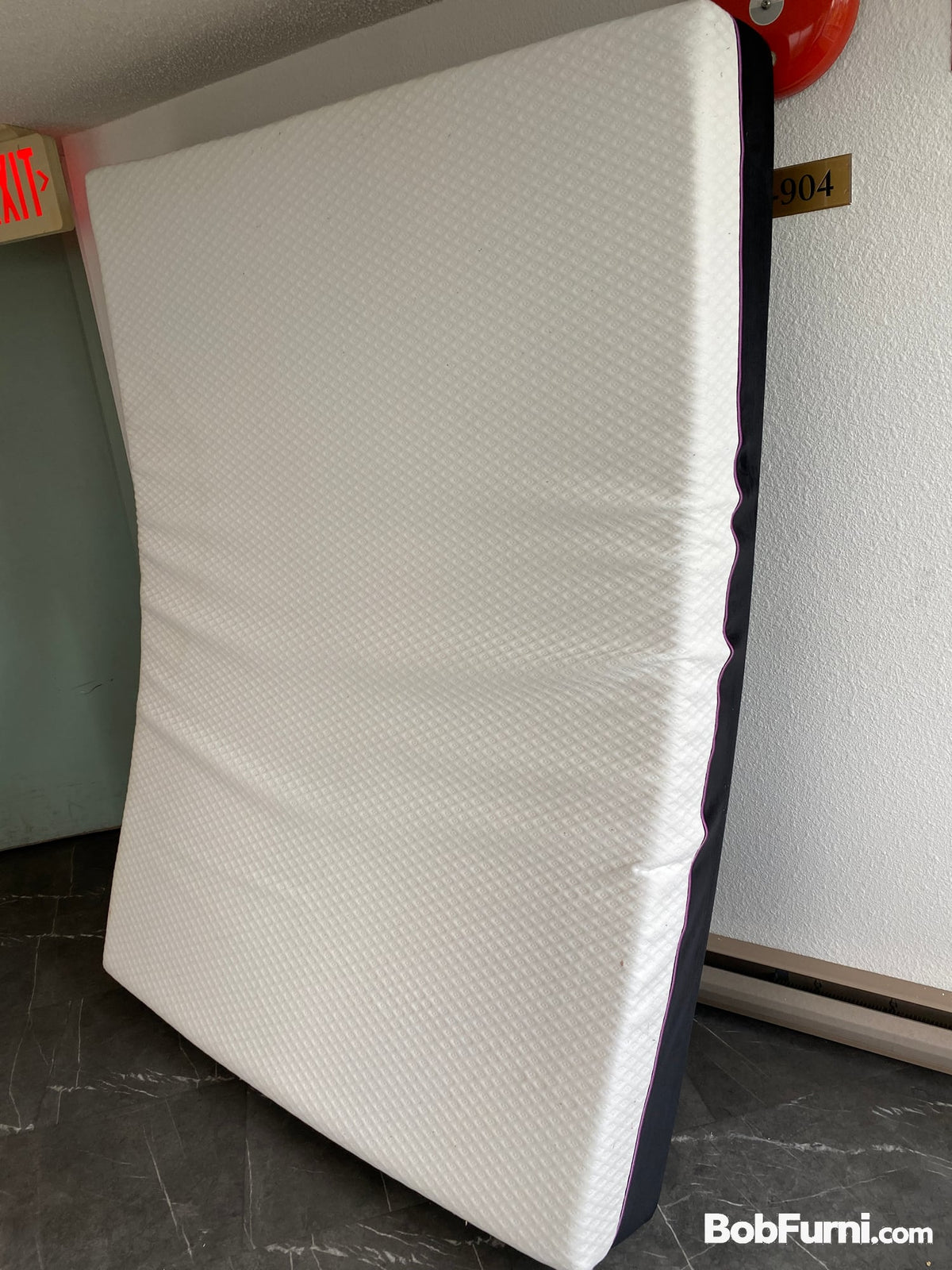 Queen Memory Foam Mattress, 10" Thick