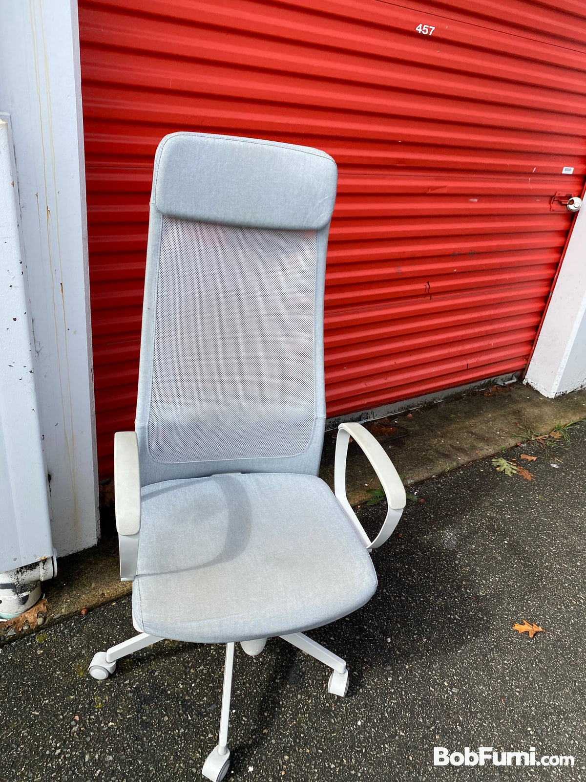 IKEA MARKUS Vissle Light Grey Height-Adjustable Fabric Office Chair