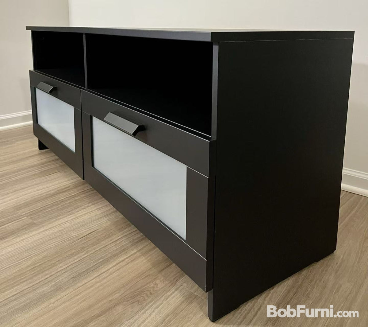 BobFurni watermarked image 3