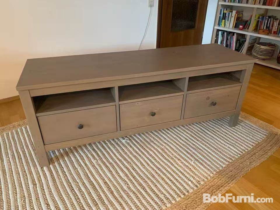 BobFurni watermarked image 1