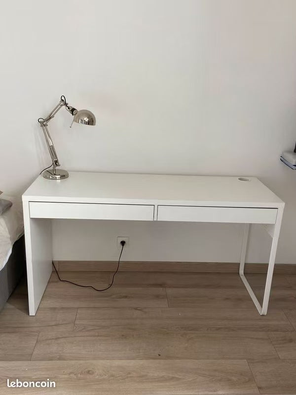 MICKE Extended White Desk