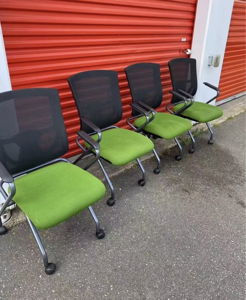 Basic Office Chair
