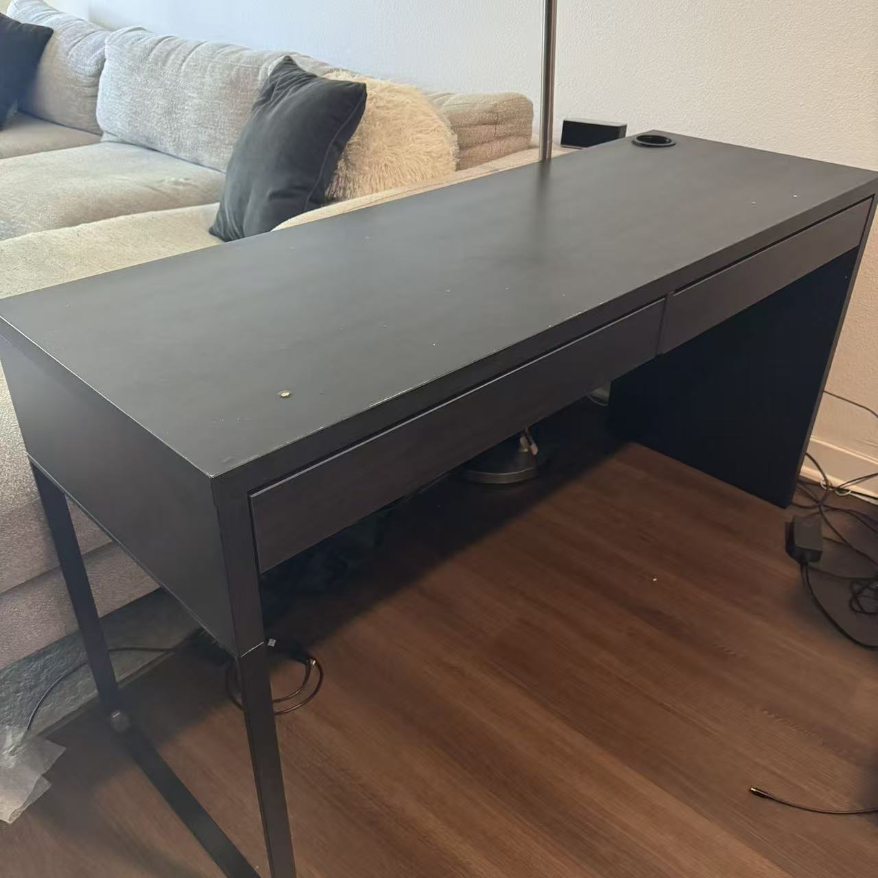 MICKE Extended Desk – Black