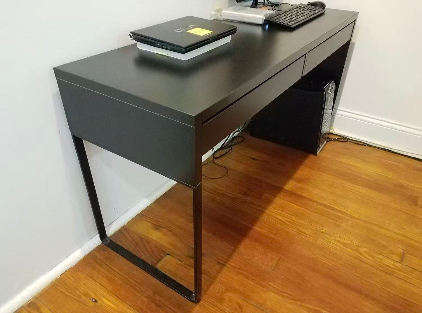 MICKE Extended Desk – Black